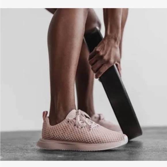 Nobull runner shoes - Picture 5 of 9